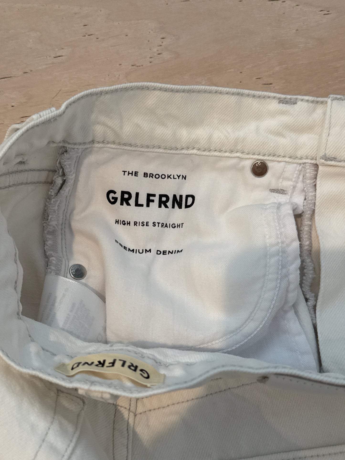 GRLFRND “The Brooklyn” Straight High Rise White Denim Jeans, Size 27