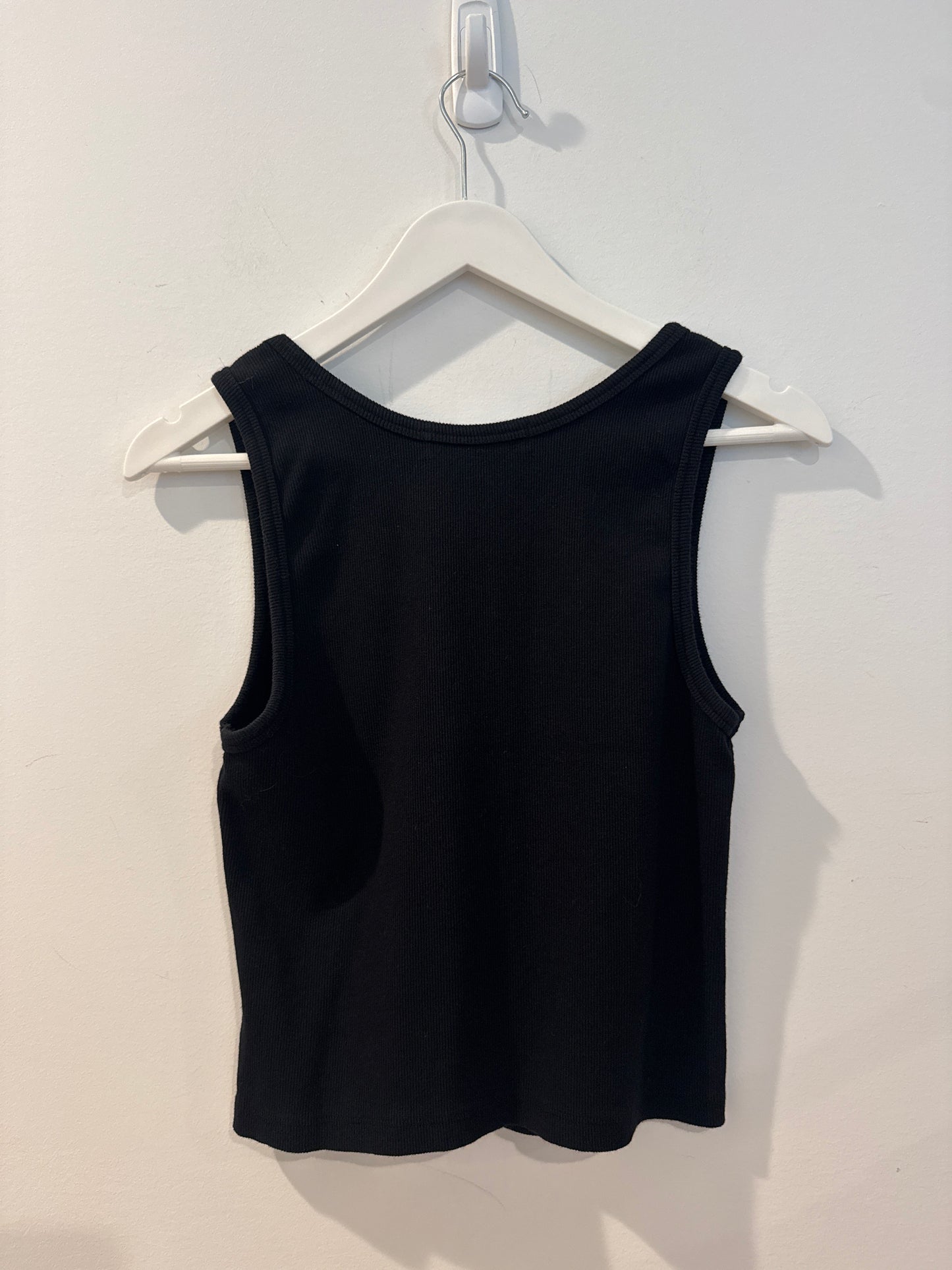 Perfectwhitetee Black Tank, Size Medium