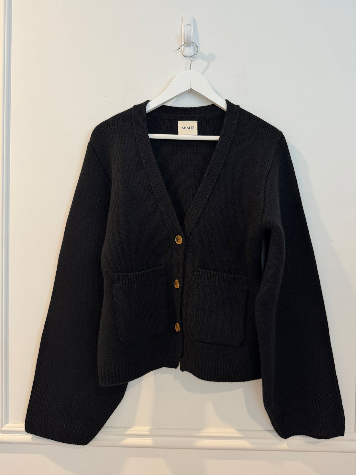 KHAITE 100% Heavy Cashmere Scarlet Cardigan in Black Size Medium