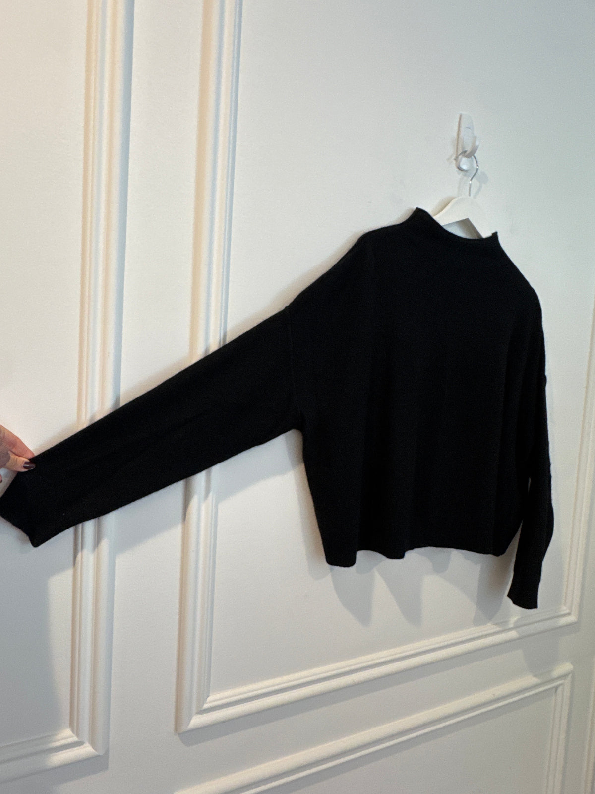 Pilcro 100% Cashmere Black Mock Neck Sweater, Size Small