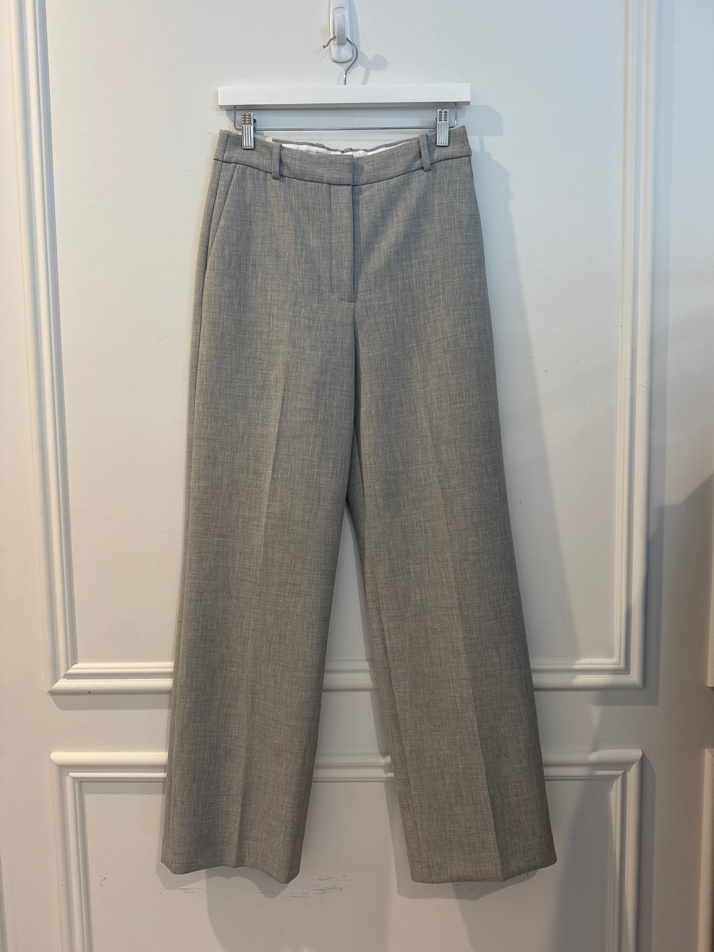 Aritzia Agency Pant, Light Grey, Size 6