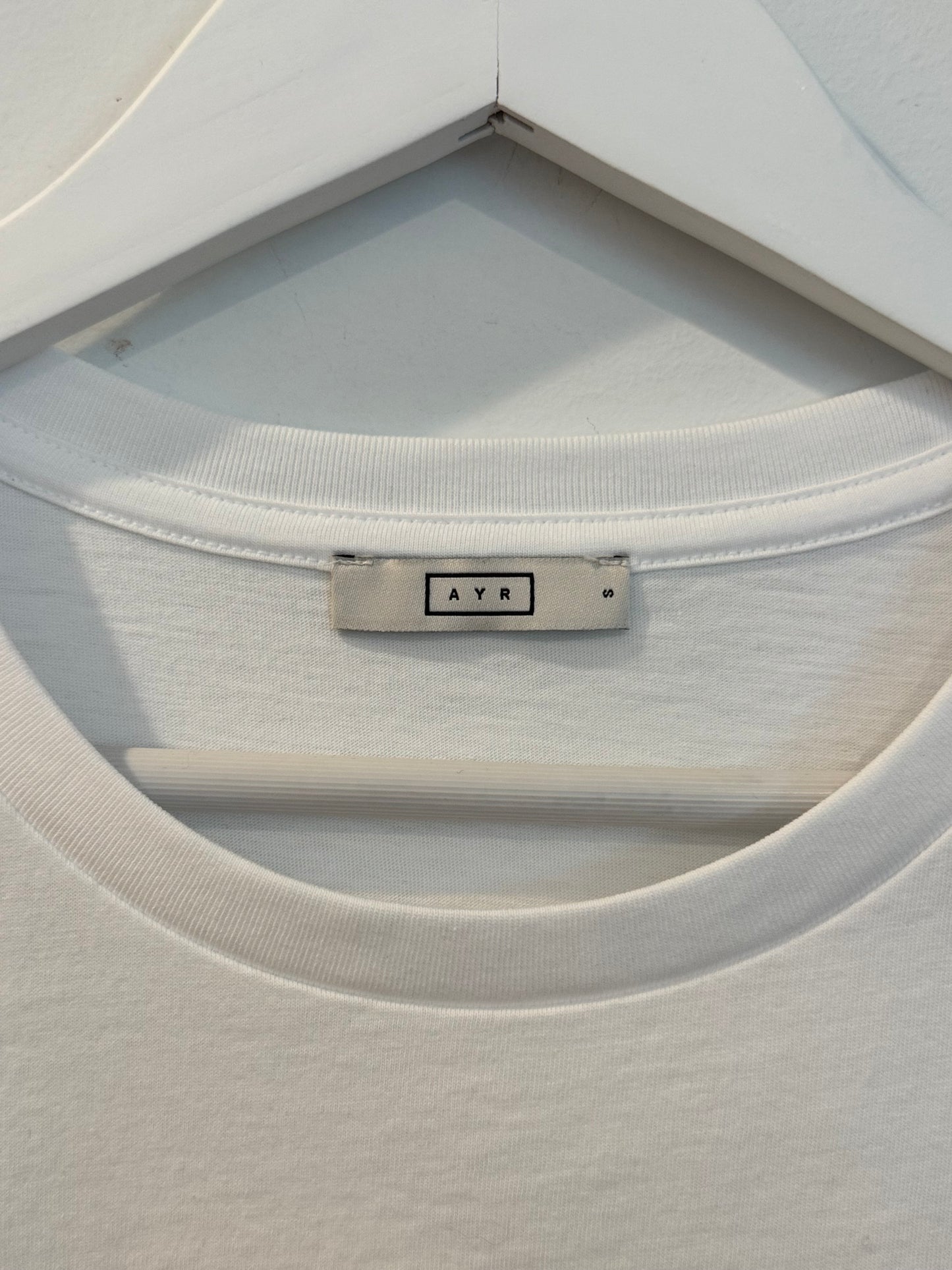 AYR White Lightweight Muscle Tank, Size Small