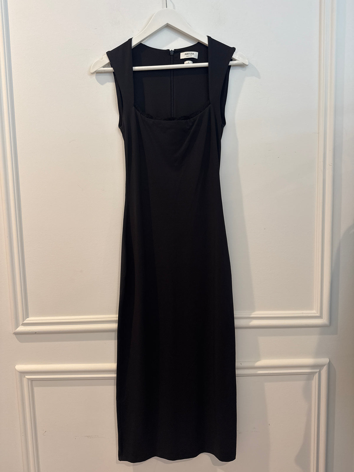 Aritzia Contour Black Midi Dress, Size Small