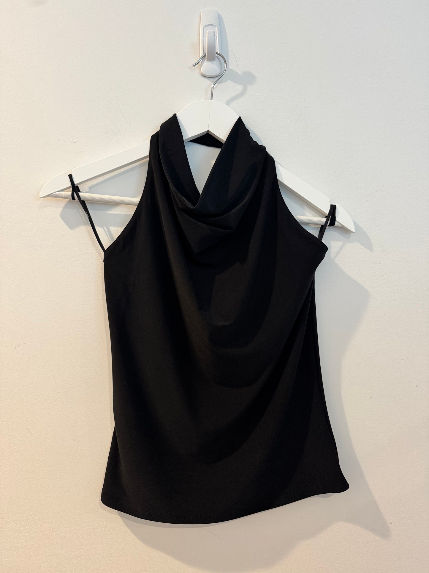Wilfred Black Halter Top, Size Medium