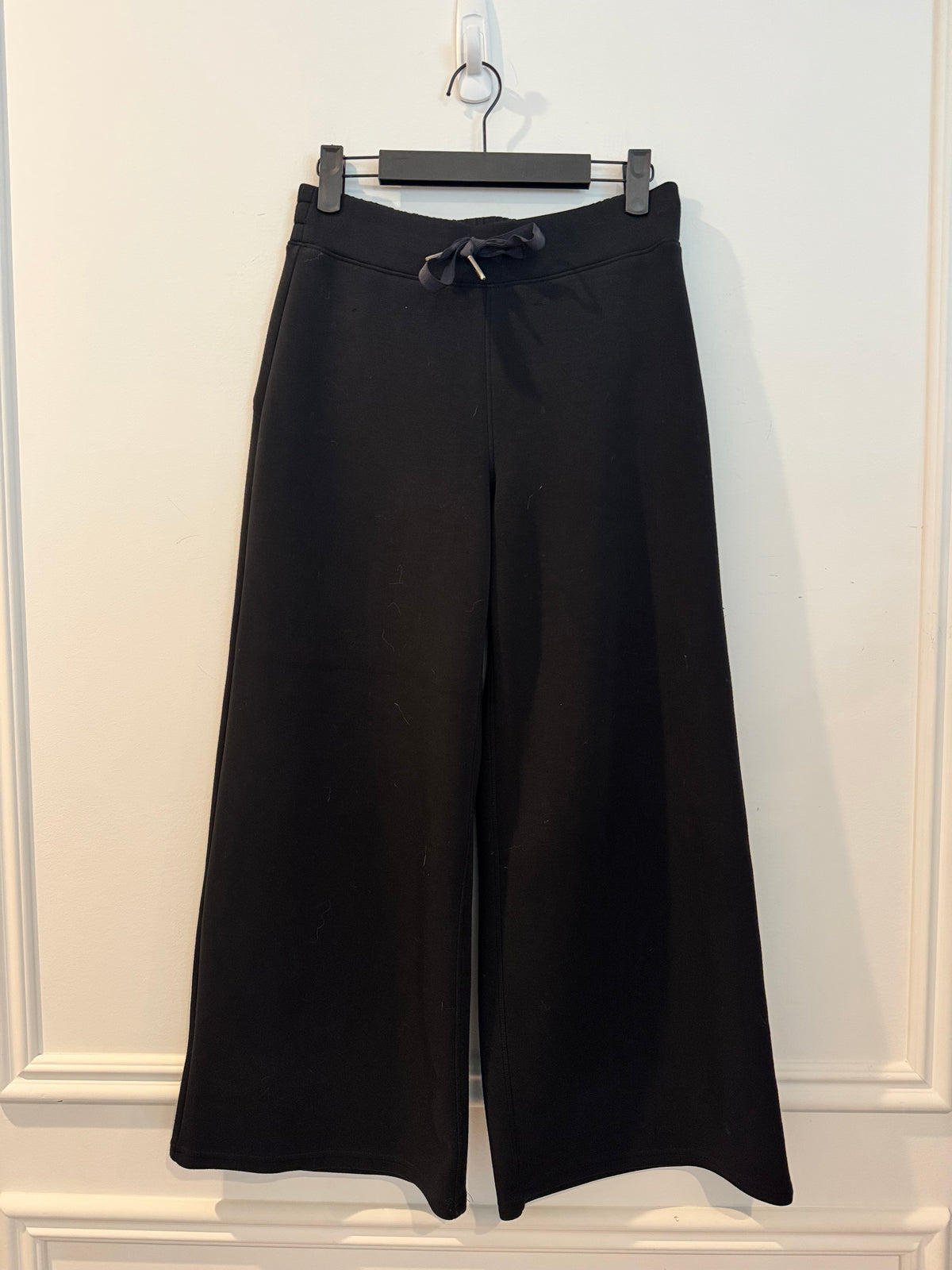 Spanx AirEssentials Wide Leg Pants, Size Small