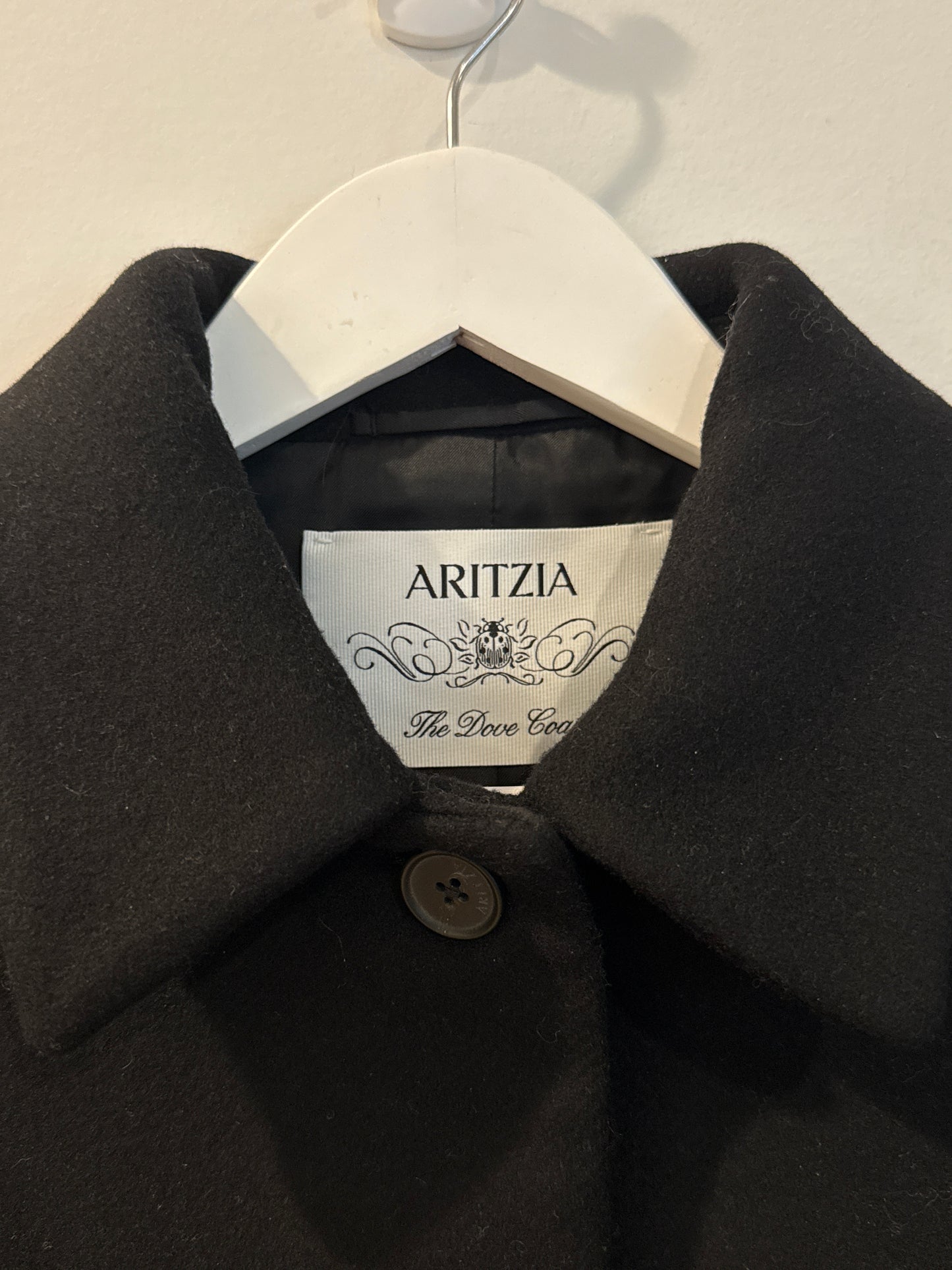 Aritzia “Dove Coat” Size Small