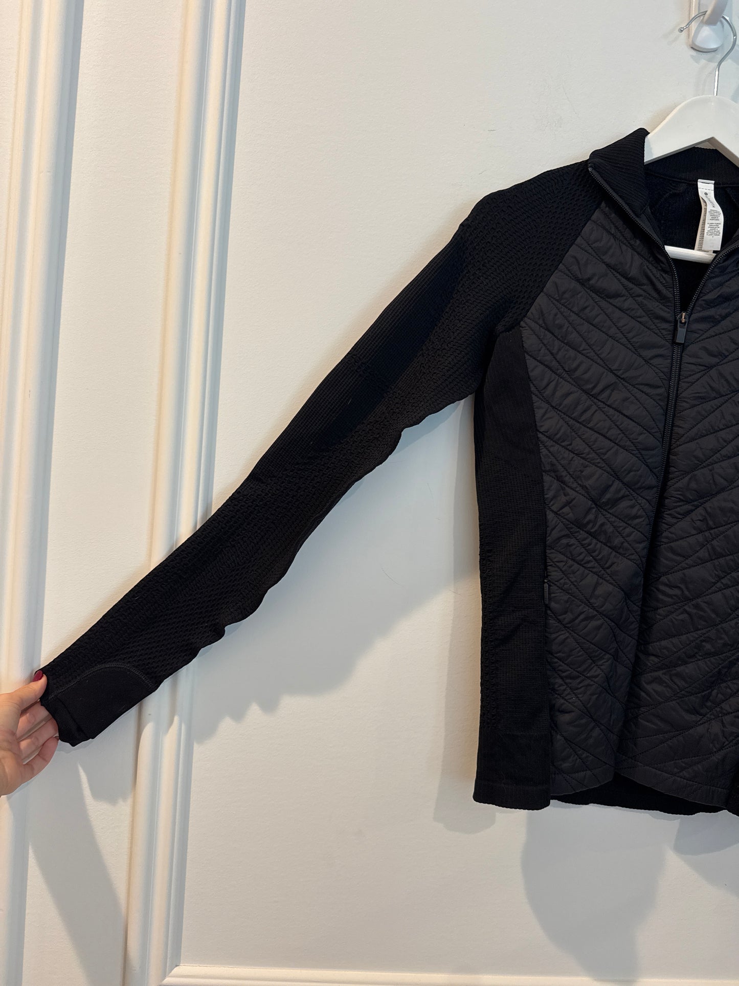 Athleta Flurry Force Insulated PrimaLoft Jacket, Black, Extra Small