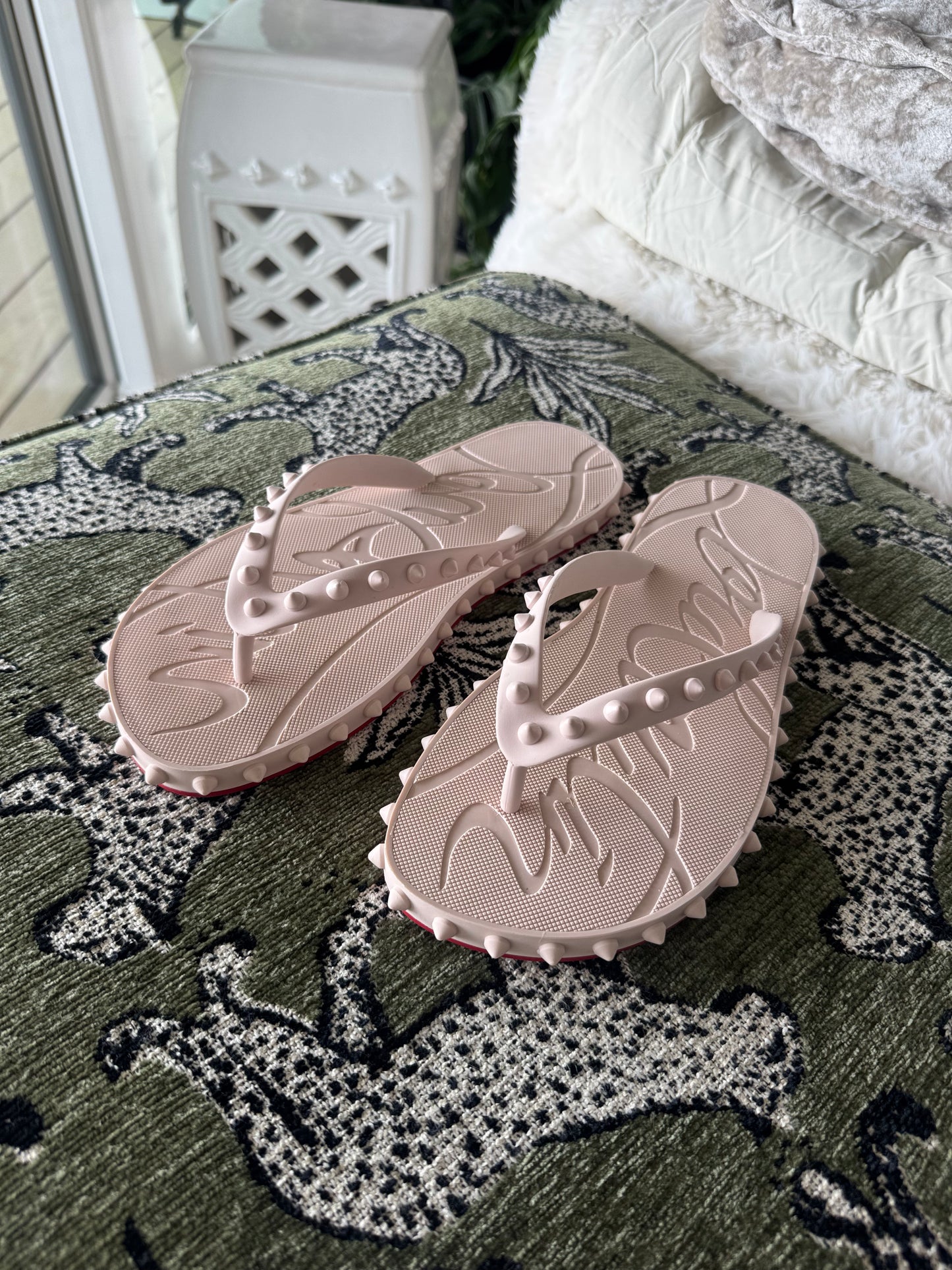 Christian Louboutin Super Loubi Studded Flipflops, size Women’s US8