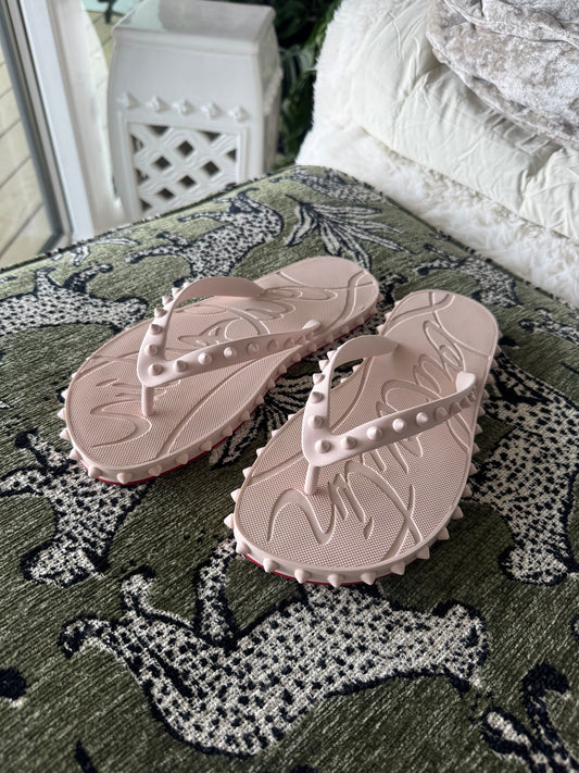 Christian Louboutin Super Loubi Studded Flipflops, size Women’s US8