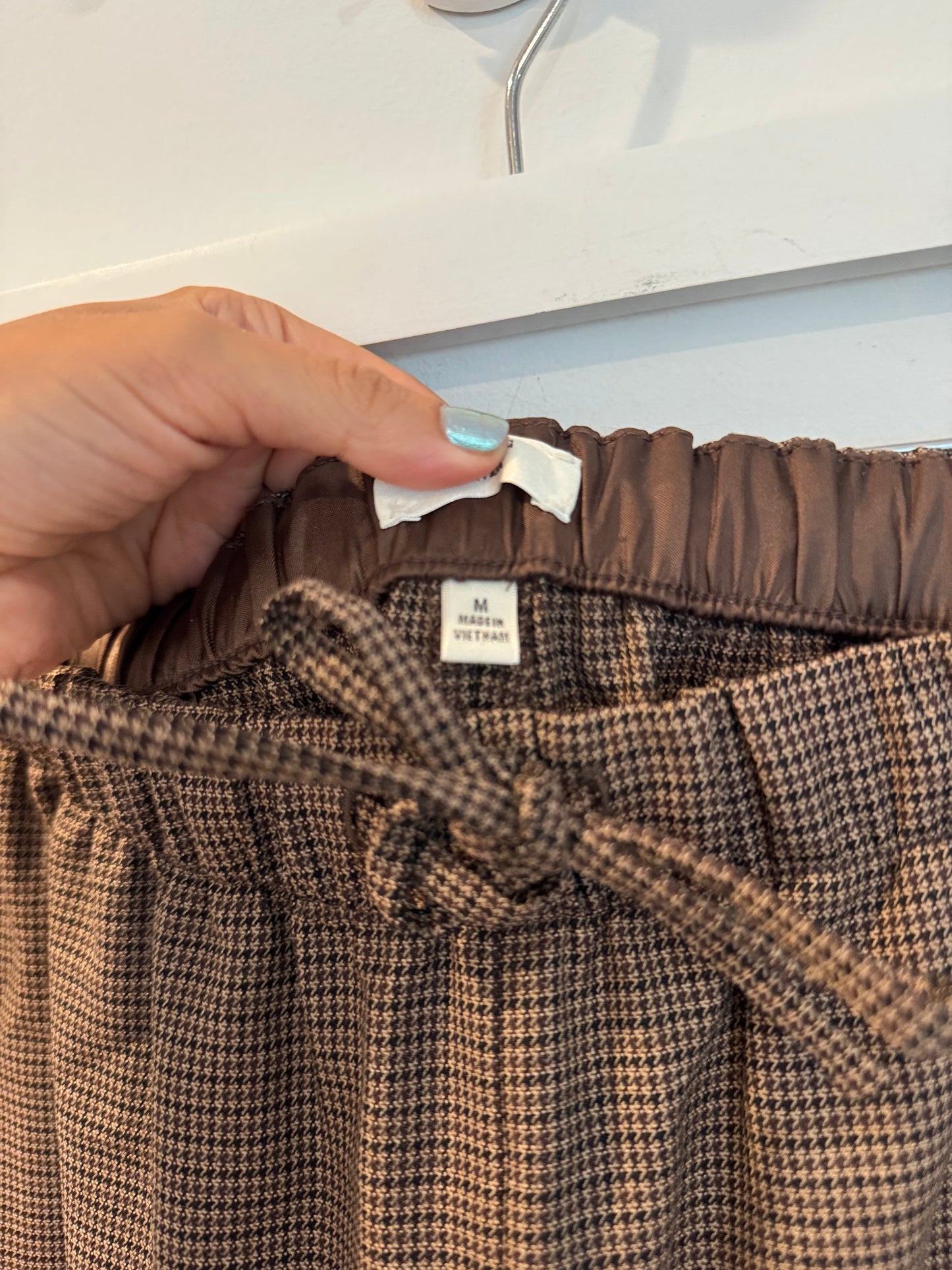 Wilfred “The Lodge Pant” Size Medium