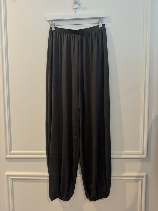 H&M Skirt/Pant BUNDLE (3) Grey & Nude, All Size Small