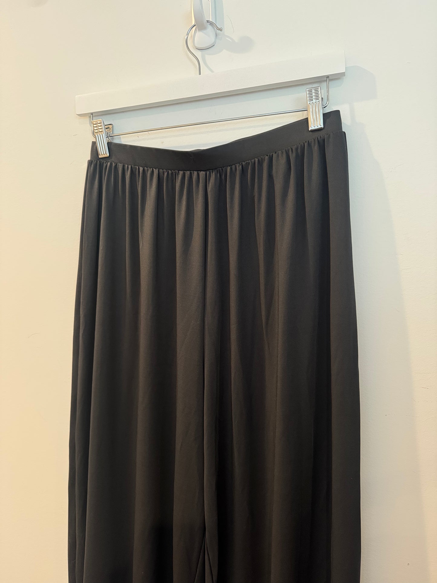 H&M Skirt/Pant BUNDLE (3) Grey & Nude, All Size Small
