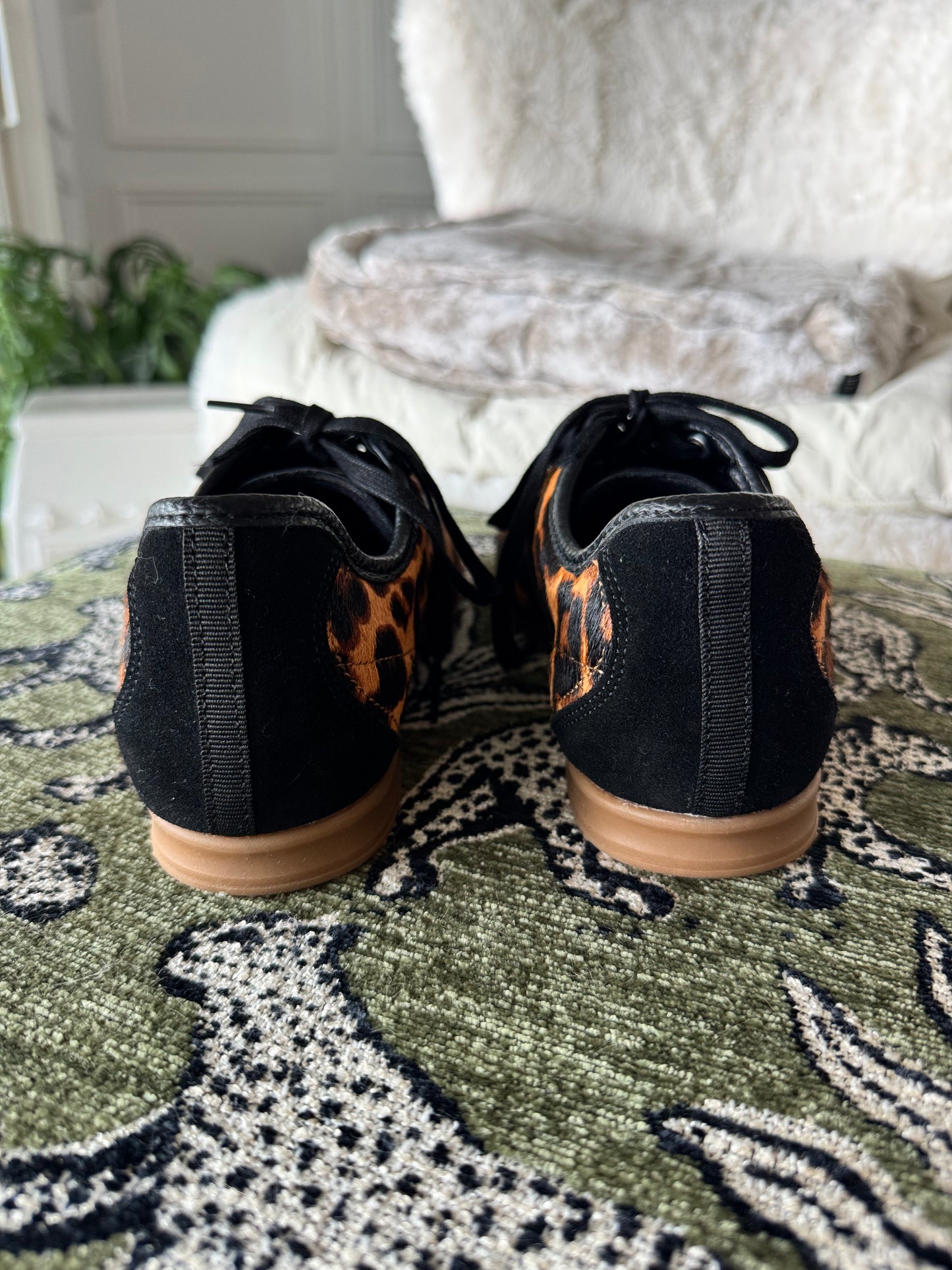 Zara Animal Print Leather Sneakers, Best Fits a Size US8