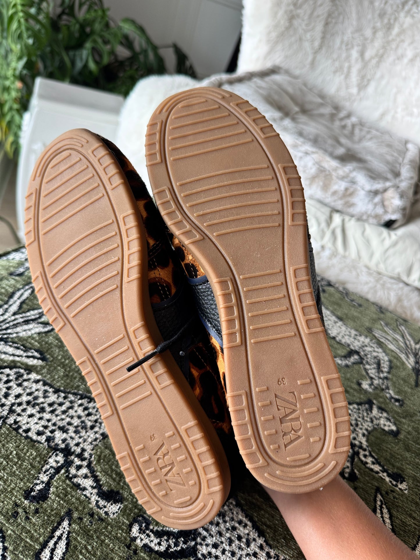 Zara Animal Print Leather Sneakers, Best Fits a Size US8