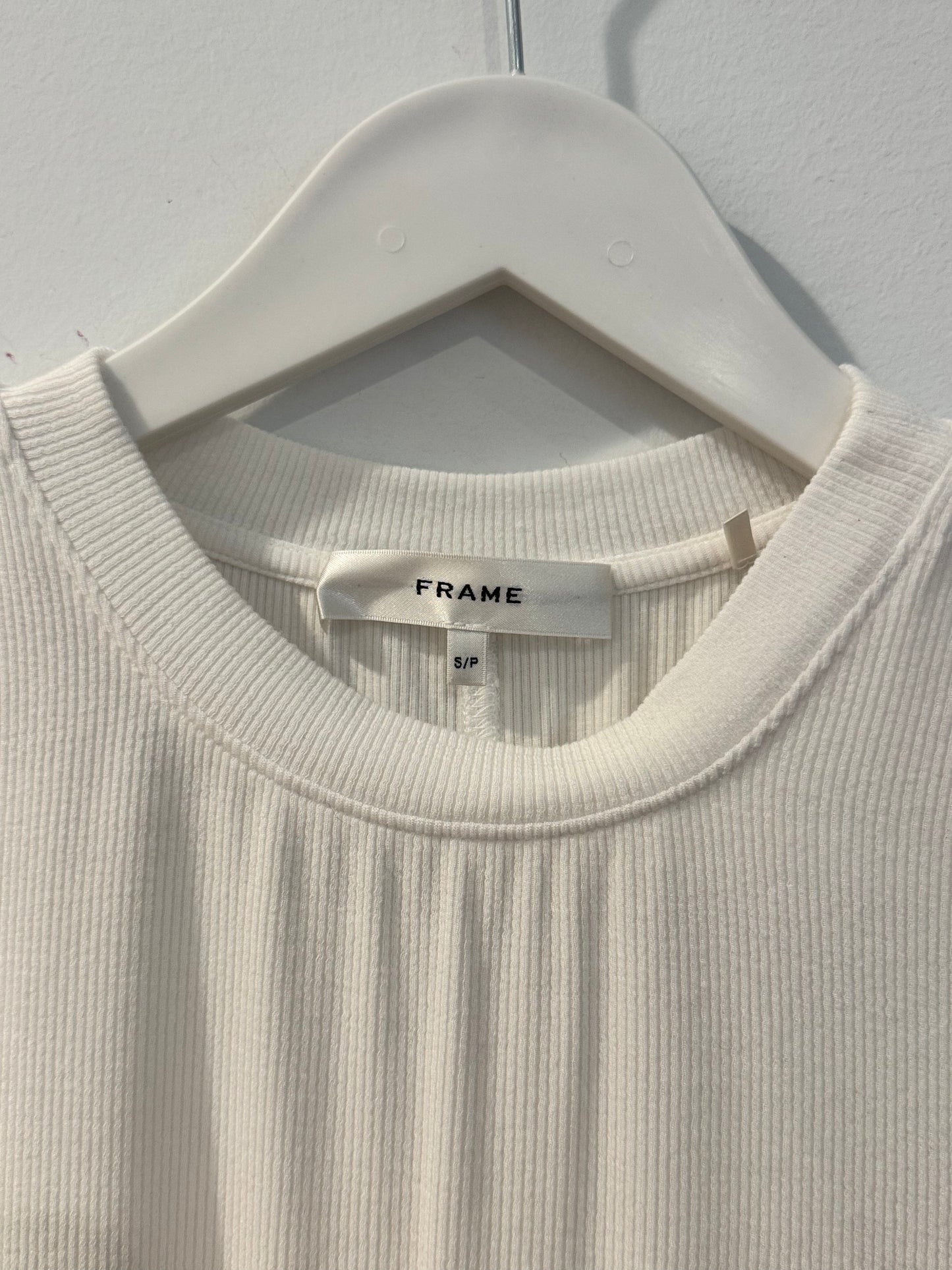 Frame The Rib Crew Tee, White, Size Small