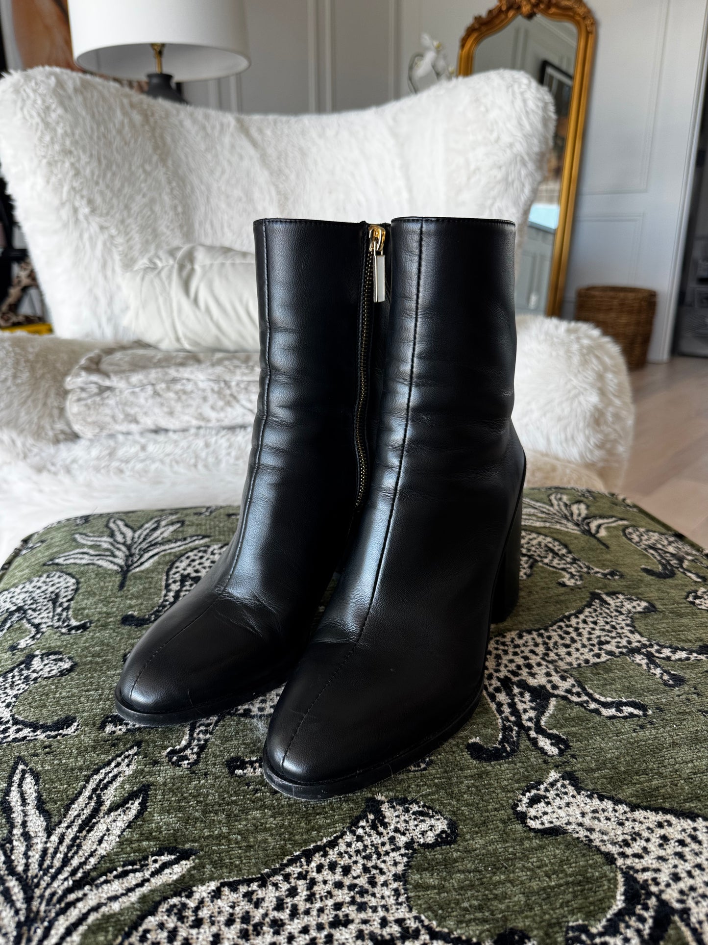 Dear Frances “Spirit Boot” in Black, Size Women’s US8