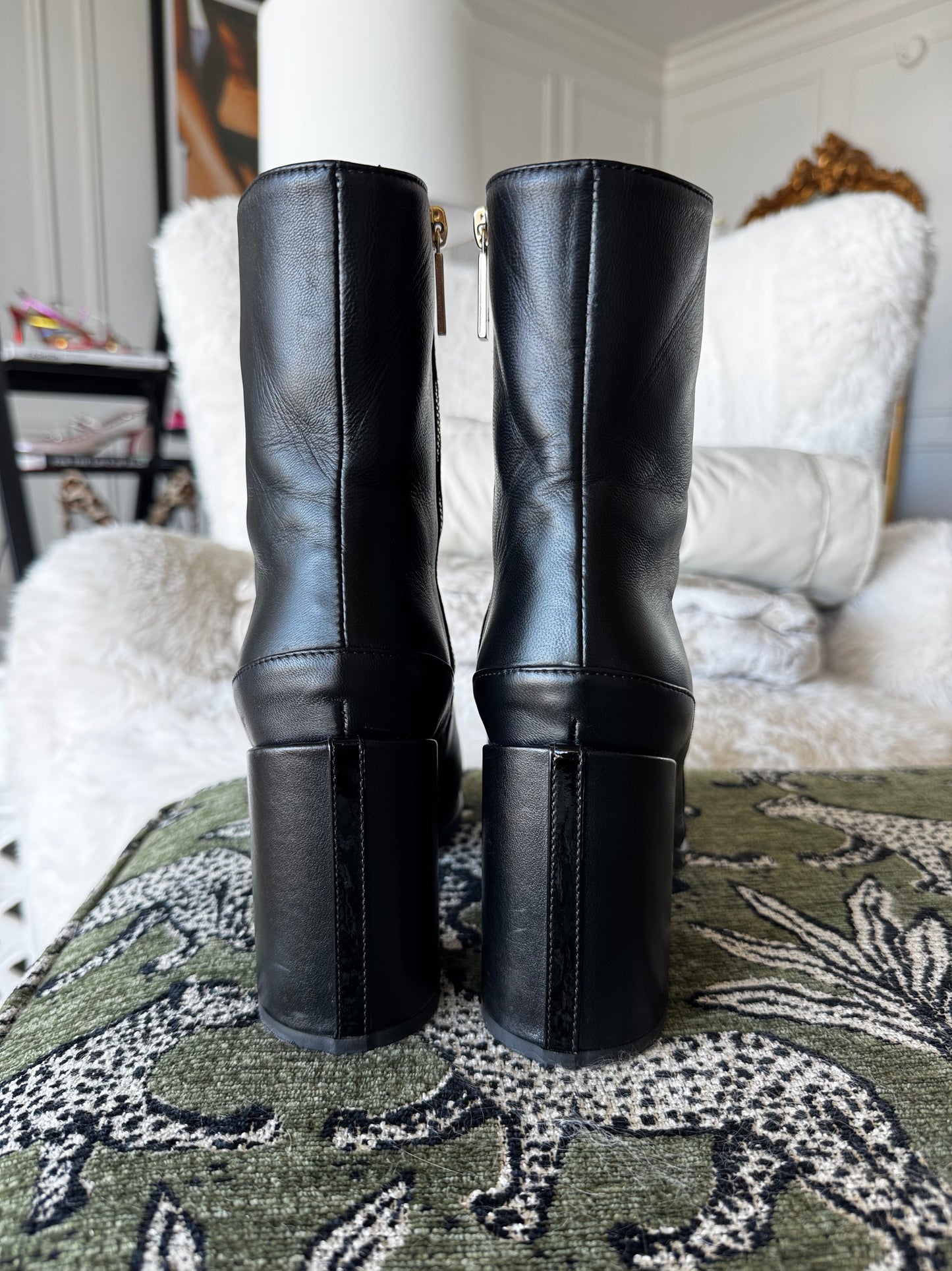 Dear Frances “Spirit Boot” in Black, Size Women’s US8